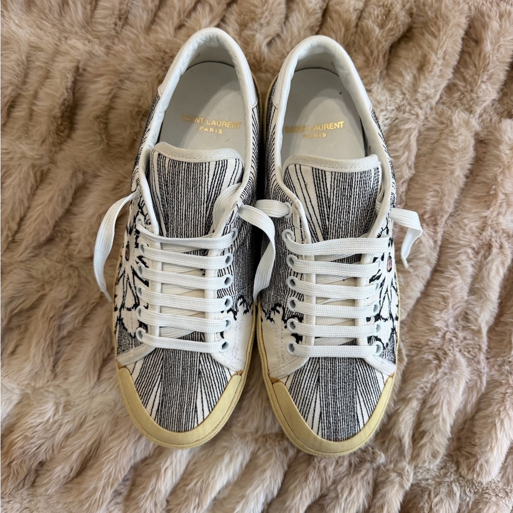SAINT LAURENT PARIS Size 38 US 8 - Picture 5 of 13